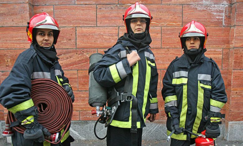 آتش‌نشانان زن
